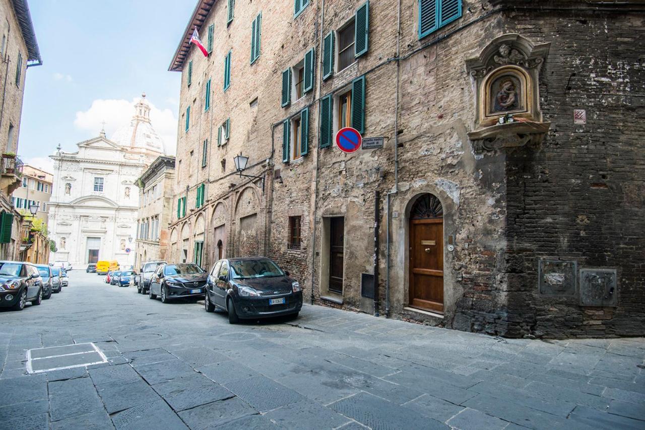 Ladyhouse Appartamento Tipico Con 4 Posti Letto Siena Dış mekan fotoğraf