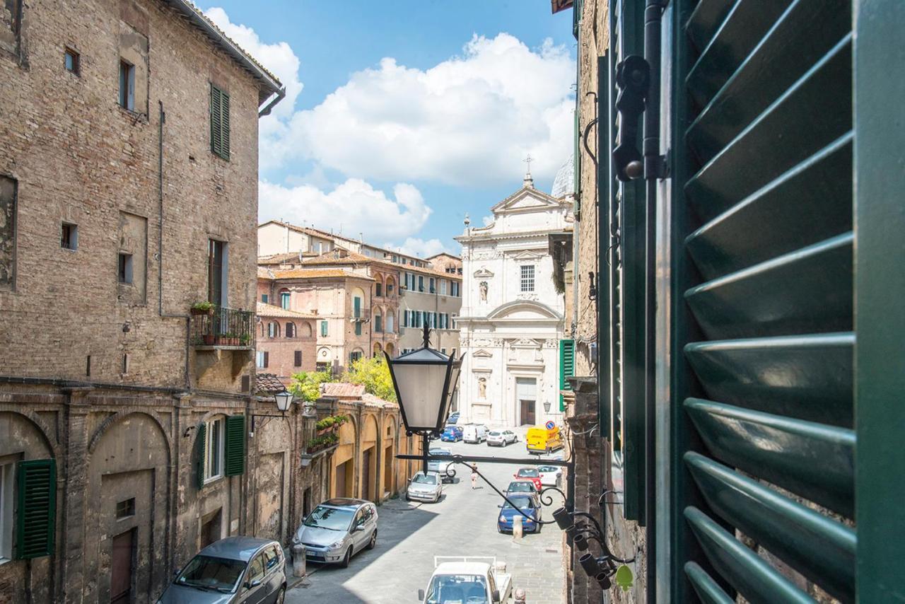 Ladyhouse Appartamento Tipico Con 4 Posti Letto Siena Dış mekan fotoğraf